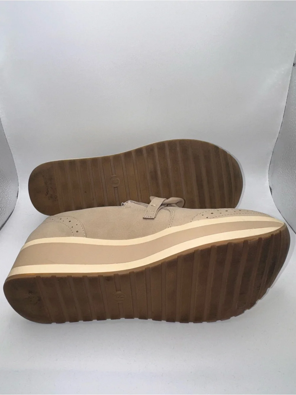 DV by Dolce Vita platform slip